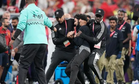 Cristiano Ronaldo: CR7 rechazó a fan que ingresó al campo tras eliminación de Portugal