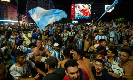 Argentina: Fans pagan hasta 165 mil pesos mexicanos por 'vuelos de emergencia' a Qatar