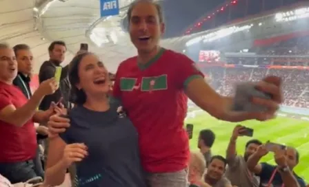 Croacia vs Marruecos: Aficionado le propuso matrimonio a su pareja en pleno partido