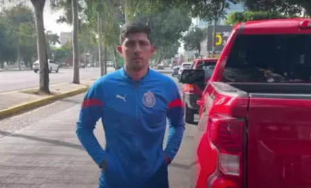 Chivas: Pocho Guzmán ya luce los colores del Rebaño Sagrado y se espera oficialización