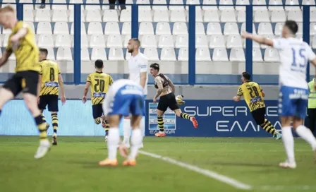 Orbelín Pineda jugó 74 minutos en la victoria del AEK Atenas ante el Ionikos