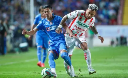 Necaxa vs Cruz Azul: Realizaron minuto de silencio por la muerte del futbolista Anton Walkes