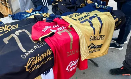 Pumas: Jerseys de Dani Alves continúan a la venta previo al juego ante Tijuana