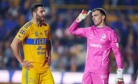 Tigres no puede vencer al muro defensivo de San Luis y empató sin goles en el Volcán