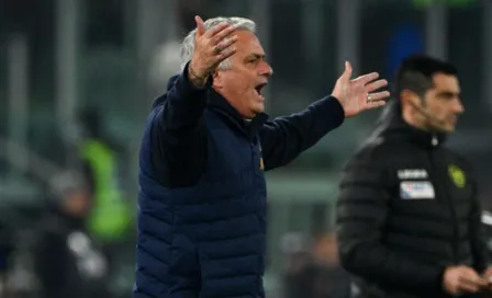 Serie A: José Mourinho ‘adelantó’ el campeonato del Napoli de Chucky Lozano