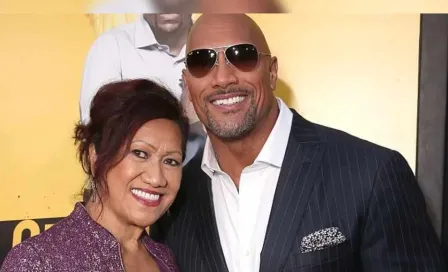 Dwayne Johnson reveló en redes sociales que su madre sufrió un accidente automovilístico