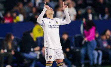 'Chicharito' Hernández anotó gol con el Galaxy en amistoso ante New York FC