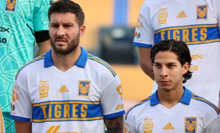 Gignac bromea sobre el aspecto de Diego Lainez: “Es fachero”