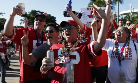 Super Bowl LVII: Aficionado de los 49ers manejó 10 horas a Arizona a pesar de no tener boletos