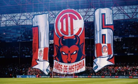 Toluca celebra 106 años de historia junto a su afición ante Cruz Azul