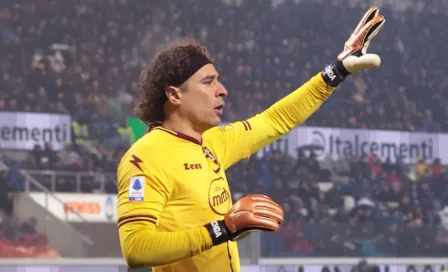 Guillermo Ochoa se queda sin entrenador en el Salernitana; Davide Nicola fue destituido