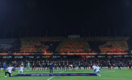 Liga MX: La Rebel recibió a Pumas con mosaico previo al partido ante Chivas