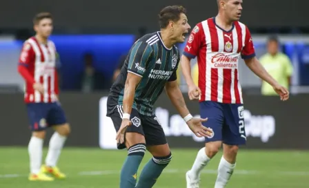 Chicharito Hernández se lesionó y es duda para el Clásico contra el LAFC