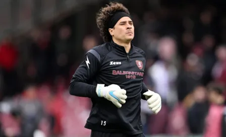 Memo Ochoa, clave en el empate del Salernitana ante el Sampdoria 