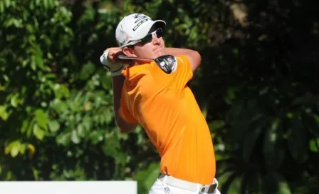 Golfista gana título en Puerto Rico y celebra a lo 'Dibu' Martínez en Qatar