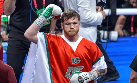 Canelo Álvarez se conmovió con historia de niño limpiaparabrisas: ‘Siempre hay que tener ilusión’