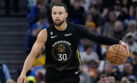 Stephen Curry y Warriors vencieron a Bucks en tiempo extra