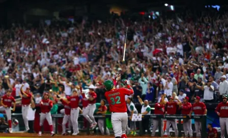 Clásico Mundial: Aficionados mexicanos cantan 'Cielito Lindo' en el estadio