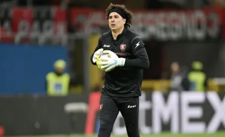 Memo Ochoa paró en seco a la ofensiva del Milan en el empate del Salernitana