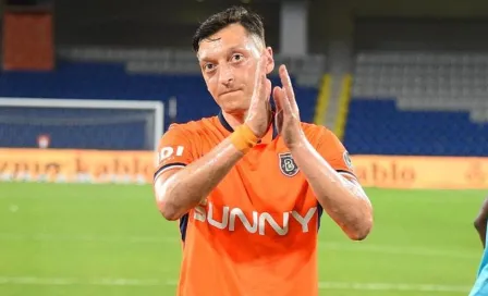 Mesut Özil, campeón del Mundo en 2014, anunció su retiro del futbol a los 34 años