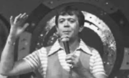 Xavier López 'Chabelo' y su faceta como cantante