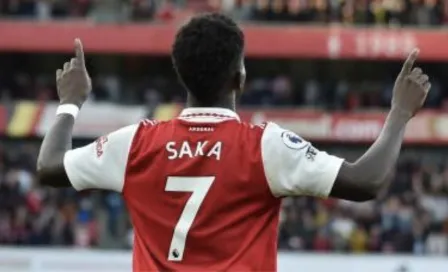 Bukayo Saka tendrá un contrato millonario con el Arsenal y bloquea al Real Madrid