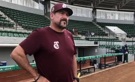 Benjamín Gil fue despedido como manager de los Tomateros de Culiacán