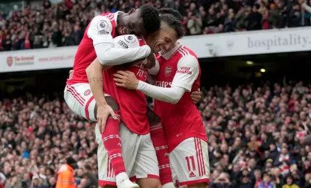 Arsenal goleó al Leed y sigue como líder absoluto de la Premier League