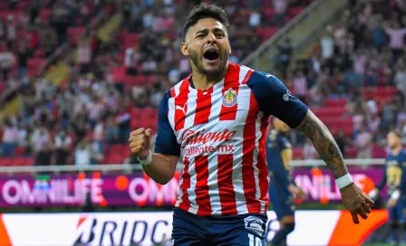 Chivas: Un equipo goleador a pesar de la falta de anotaciones de los '9'