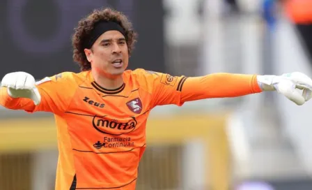 Guillermo Ochoa es elogiado por el técnico de la Salernitana: 'Siempre está en el sitio correcto'