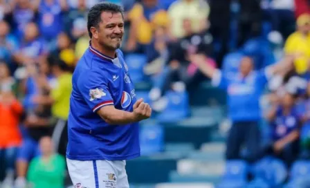 Carlos Hermosillo se 'rinde' ante el América: 'Es el papá de Cruz Azul'