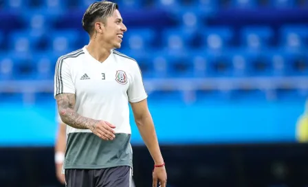 Carlos Salcedo desea volver al Tri con Diego Cocca