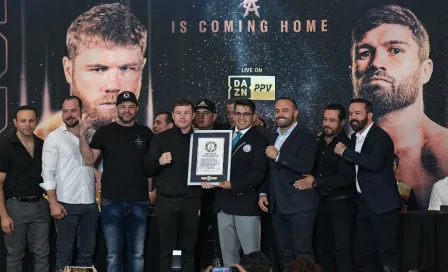 Canelo Álvarez, imbatible contra los peleadores ingleses