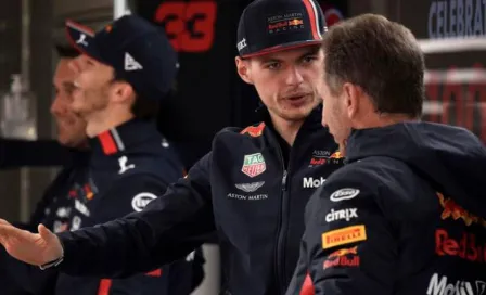 Max Verstappen frustrado por no alcanzar Checo en Azerbaiyán: "No sé que estoy haciendo mal"