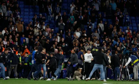 Aficionados del Espanyol persiguieron a jugadores del Barça tras el juego