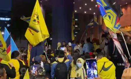 América: Aficionados llevaron serenata al hotel previo al Clásico Nacional ante Chivas