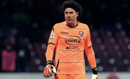 Memo Ochoa: El arquero mexicano hace un 'Mike Wasowski' en festejos del Salernitana