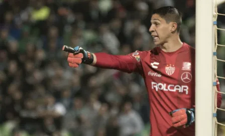 Hugo González deja Necaxa para ser el nuevo arquero de Mazatlán