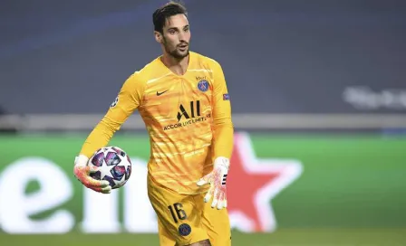 Sergio Rico continúa en cuidados intensivos; lo volvieron a sedar