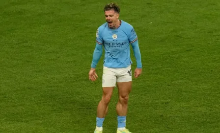 Grealish es captado en festejo durante la madrugada en bar con uniforme del Manchester City