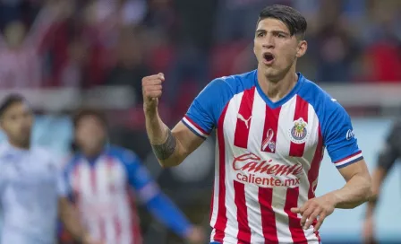 Chivas: Negociación por Alan Pulido, detenida por posible renovación con SKC