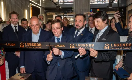 ¡Reconocimiento! Inauguran la exposición LEGENDS en España