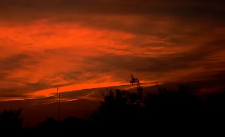 Declaran estado de emergencia en la red eléctrica de Monterrey debido a la ola de calor