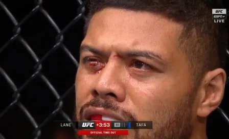 UFC: Justin Tafa casi pierde un ojo tras golpe de Austen Lane y la pelea se detiene