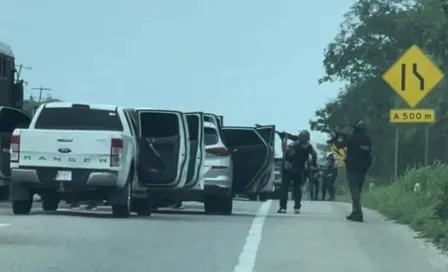 Secuestran a 14 policías estatales en Chiapas