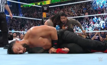 WWE Money in the Bank: Roman Reigns pierde ante The Usos