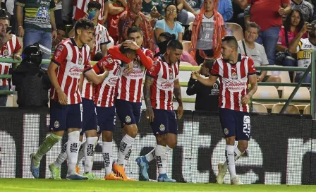 Chivas vence a León y debuta con victoria en el Apertura 2023