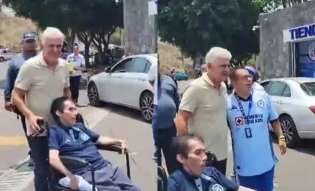 Tuca Ferretti sorprende a aficionados de Cruz Azul con gran gesto a las afueras de La Noria