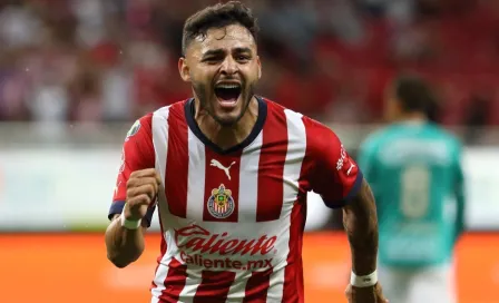 Alexis Vega evoluciona favorablemente de su lesión y ya hace trabajo con balón 