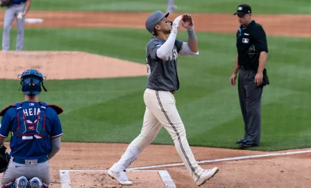 Joey Meneses conectó dos cuadrangulares, pero no evitó la derrota Nats ante Rangers